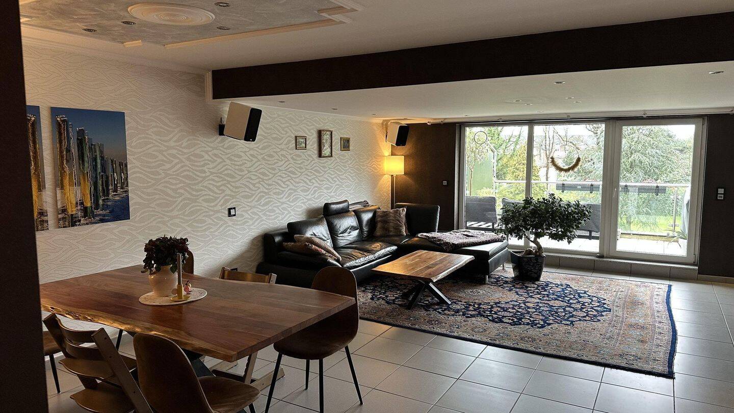 Exklusive Maisonette-Wohnung zwei Etagen | 126 m² | Balkon | Tiefgarage | Naturnah in Königshardt, 46147 Oberhausen (Alsfeld Holten Schmachtendorf Sterkrade-Nord)