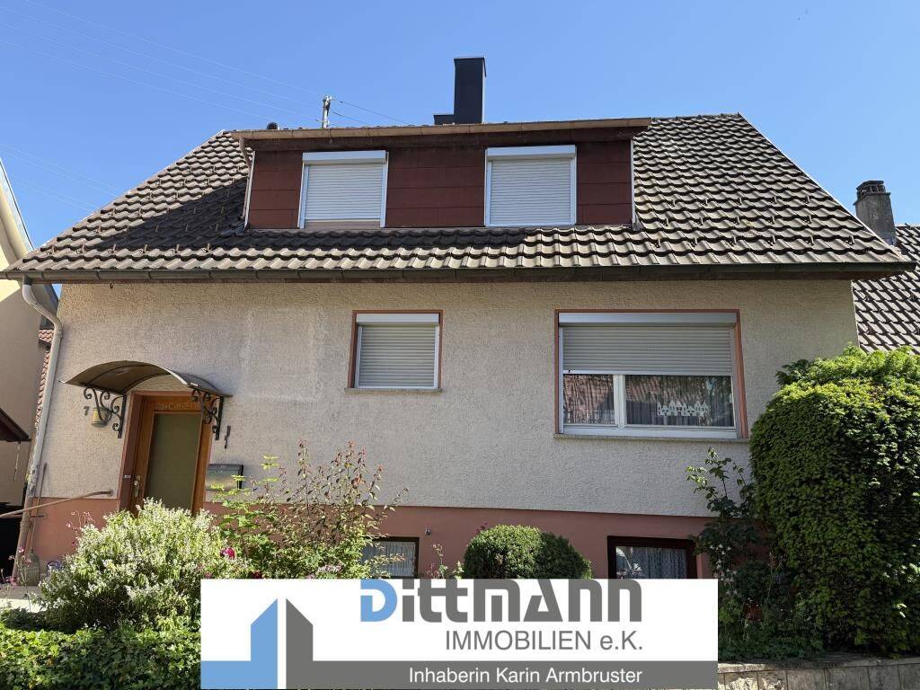 Interessantes Einfamilienhaus mit Potenzial in Winterlingen, 72474 Winterlingen