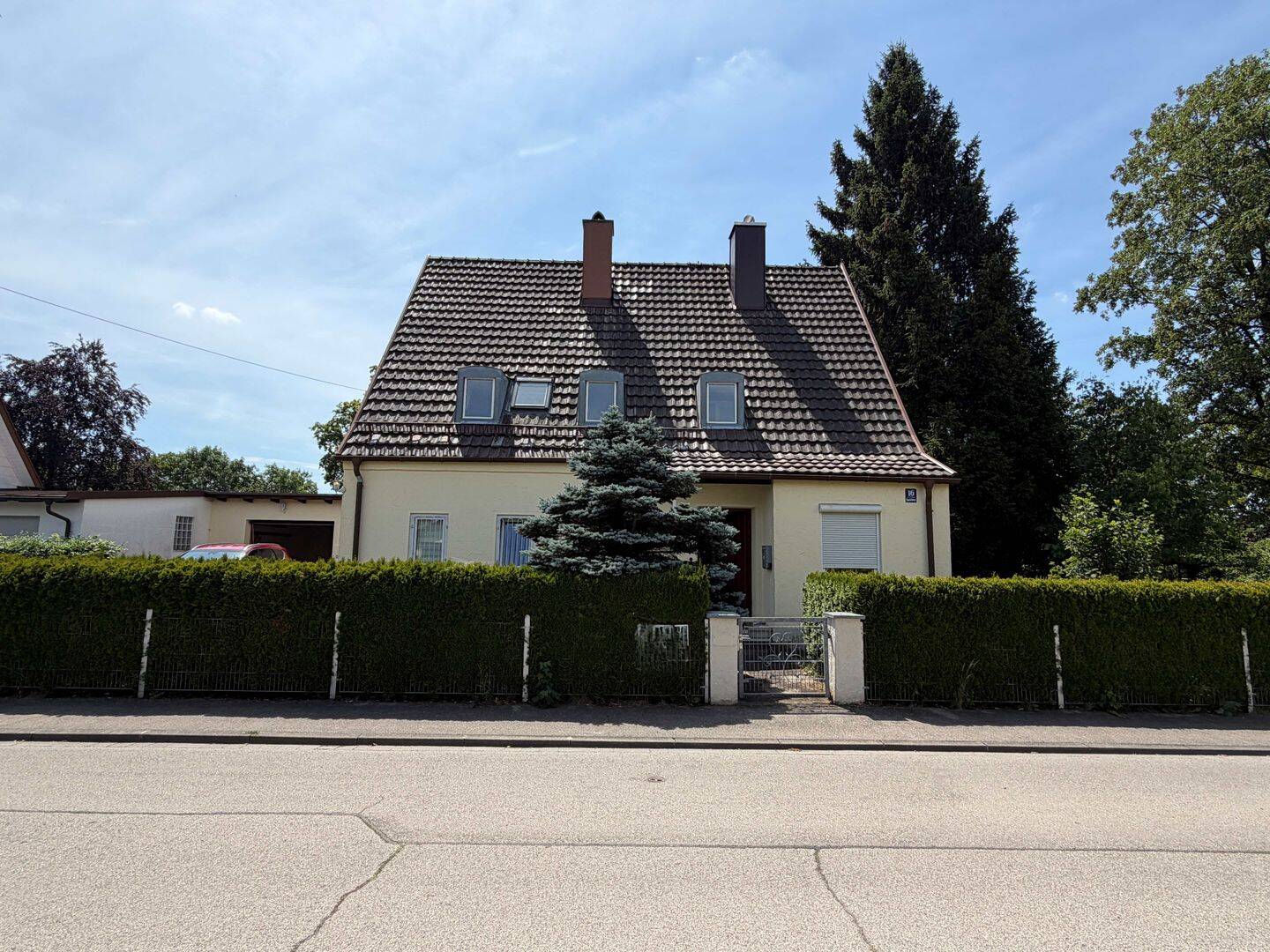 Gepflegtes Einfamilienhaus mit großem Grundstück, 86825 Bad Wörishofen