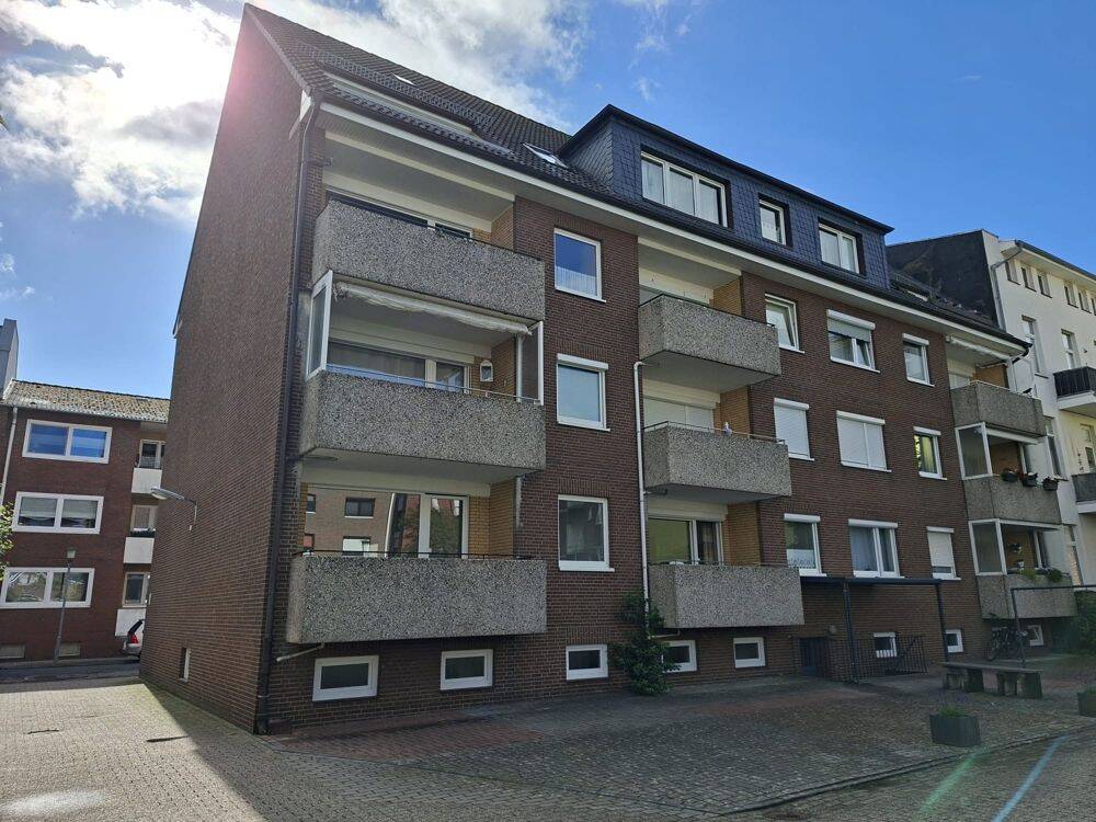 Hochparterre in guter Lage, 26382 Wilhelmshaven (Bant Heppens Innenhafen Innenstadt Siebethsburg)