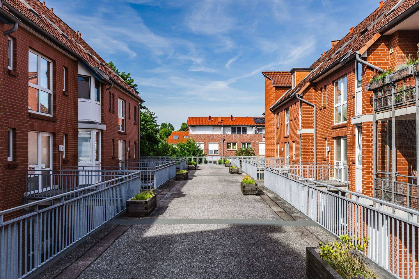Lichtdurchflutetes Raumwunder: Großzügige 2-Zimmer-Maisonette mit ausgebautem Loft, 21614 Buxtehude