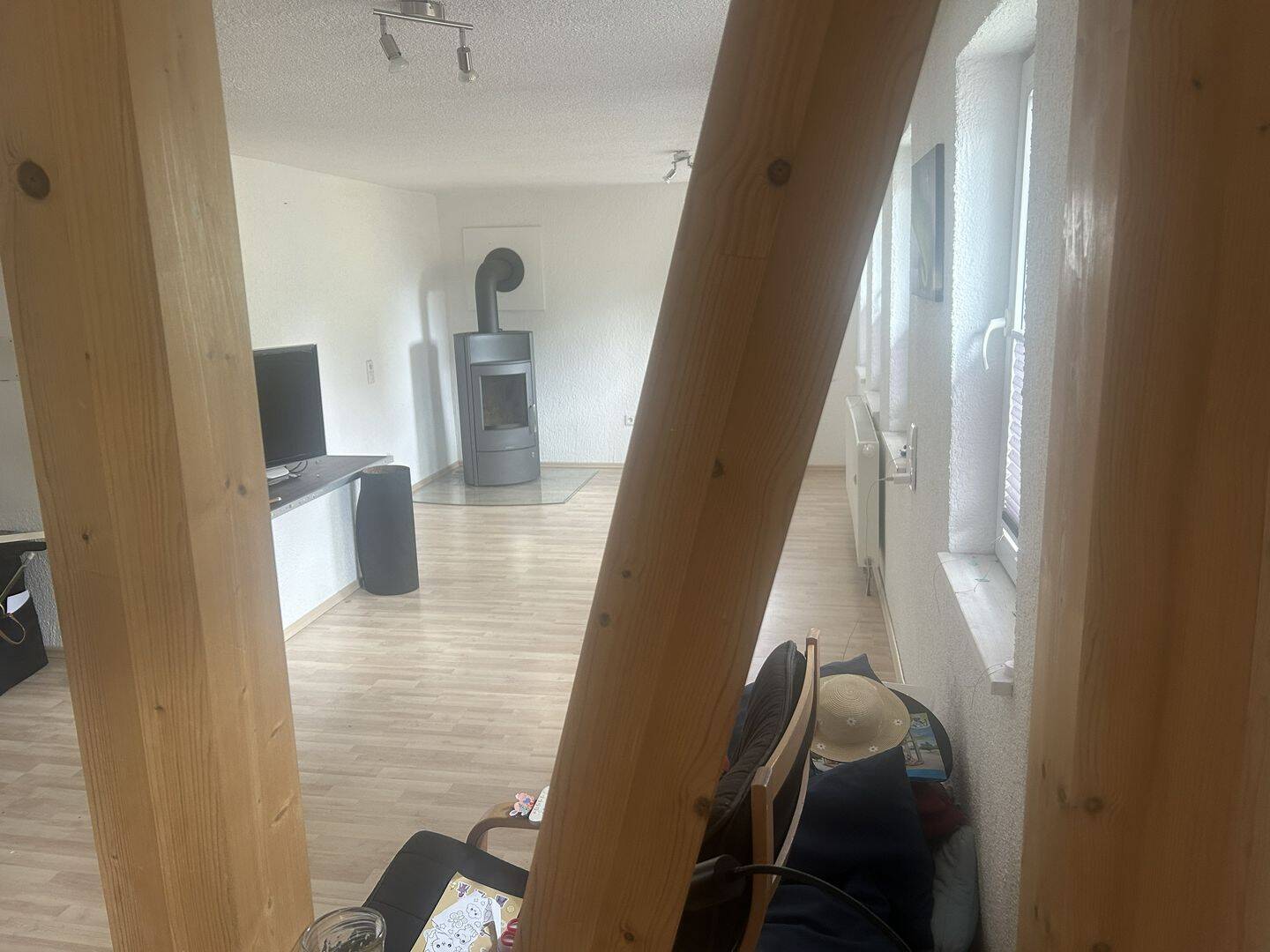 Familienfreundliche Doppelhaushälfte | Kamin | 2 Bäder | Garage im Haus | Gewölbekeller | Ruhige Lage, 72461 Albstadt