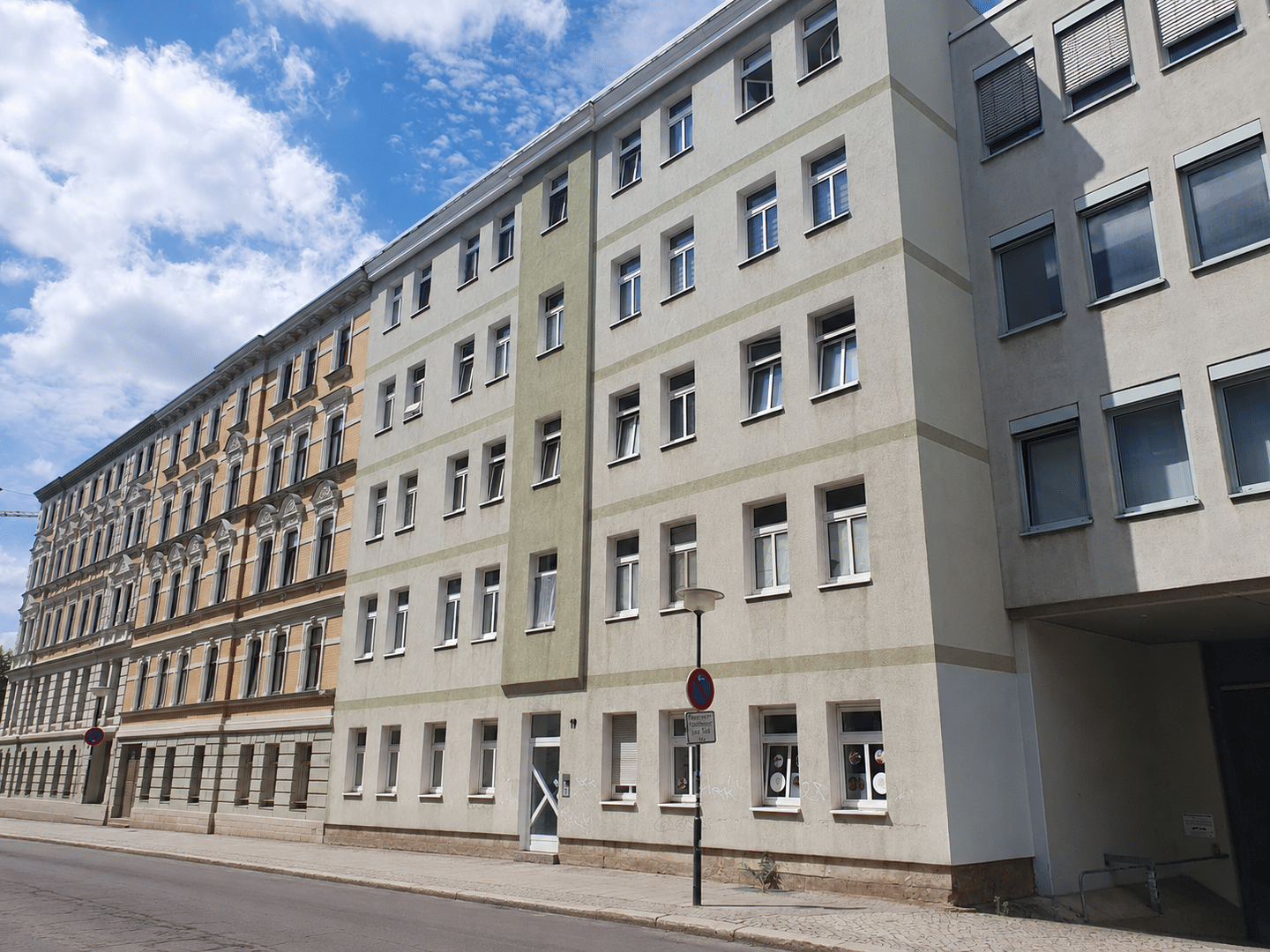 Erstbezug nach Renovierung – 3-Raum-Wohnung in zentraler Lage von Halle (Saale) zu vermieten!, 6110 Halle (Saale) (Damaschkestraße Gesundbrunnen Innenstadt Lutherplatz Saaleaue)