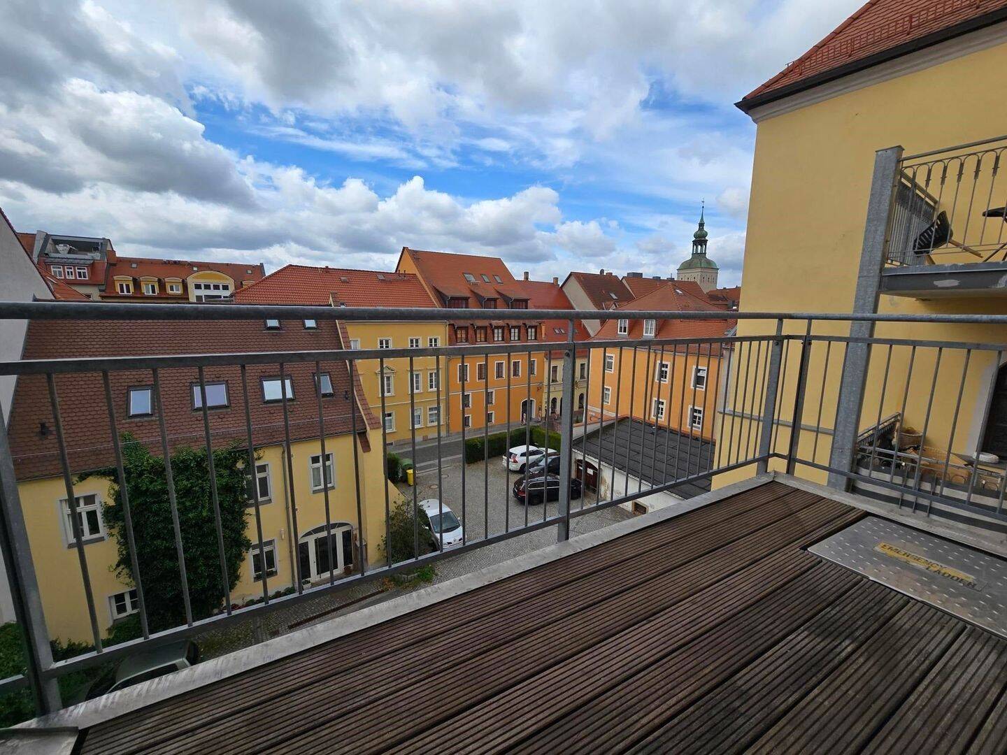 großzügige 3-Zimmerwohnung in zentraler Lage mit ruhigen Südbalkon zum Innenhof, 2625 Bautzen