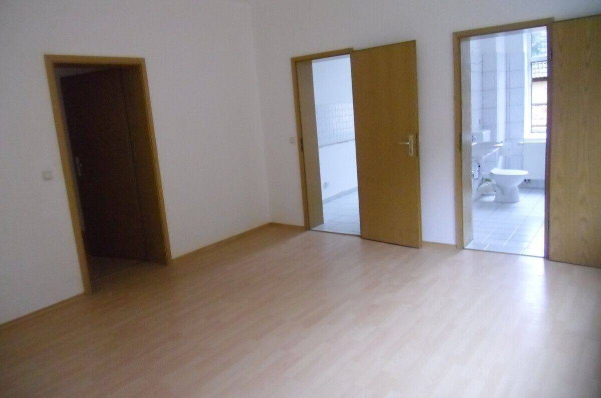 3-Zimmer-Wohnung in Remstädt freiwerdend zum 01.10.2026, 99869 Nessetal (Remstädt)