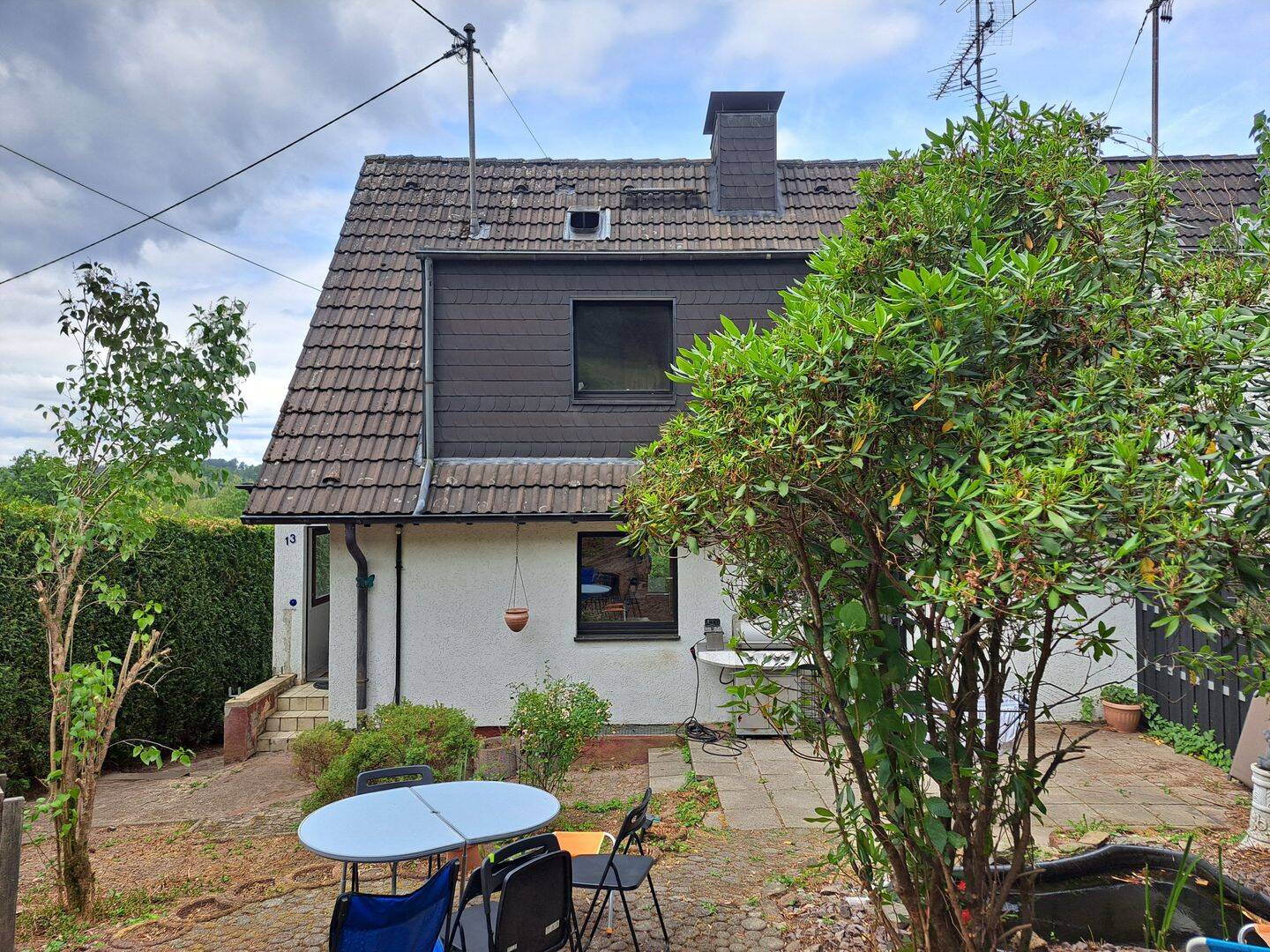 5 Zimmer-Doppelhaushälfte mit viel Potenzial auf über 1.100 m² großem Grundstück, 51515 Kürten