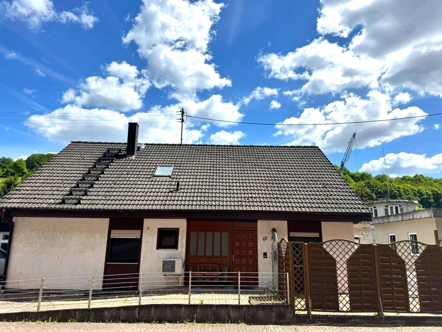 IK | Obernheim-Kirchenarnbach: Charmante 5-Zimmer-Wohnung mit viel Potenzial, 66919 Obernheim-Kirchenarnbach