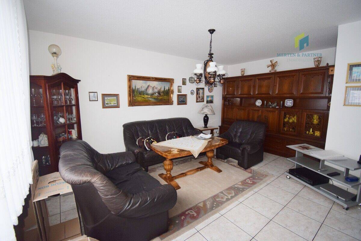 Gut geschnittene 3 Zimmerwohnung mit Balkon, 51103 Köln (Kalk Höhenberg Merheim Vingst)