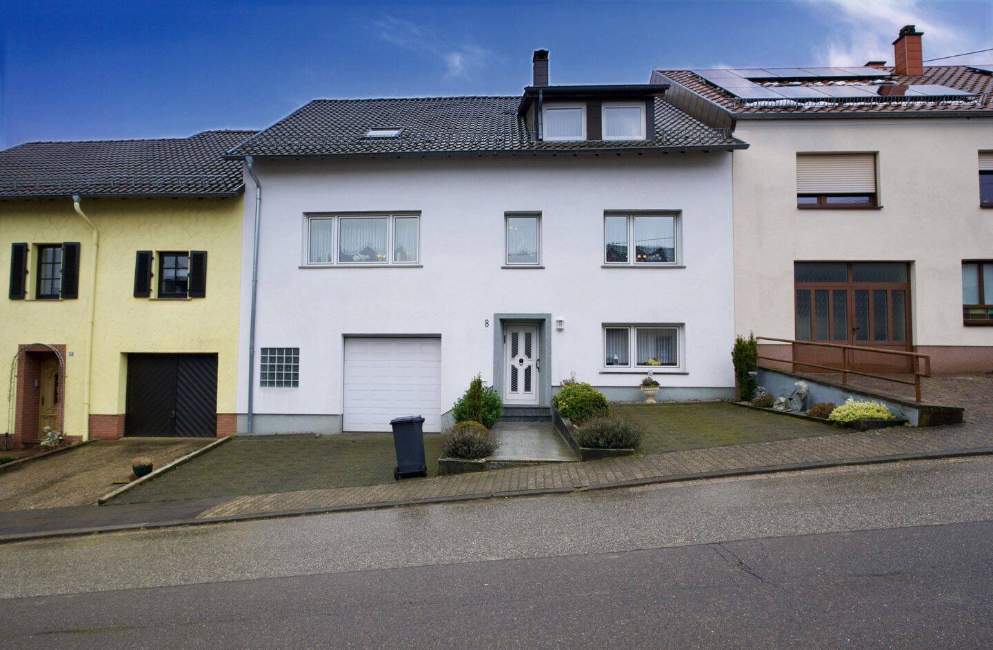 Gepflegtes Reihenmittelhaus in ruhiger Lage von Merzig-Menningen, 66663 Merzig