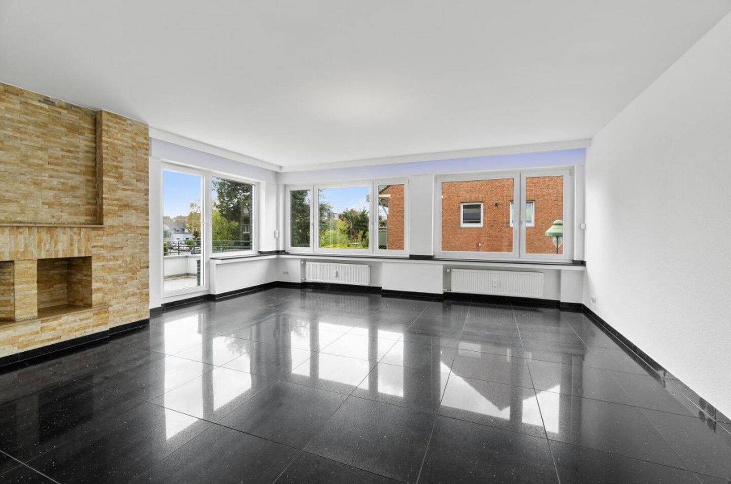 Frisch modernisierter Wohntraum mit großem Balkon und Garten in Düsseldorf-Lierenfeld, 40231 Düsseldorf (Eller Lierenfeld)