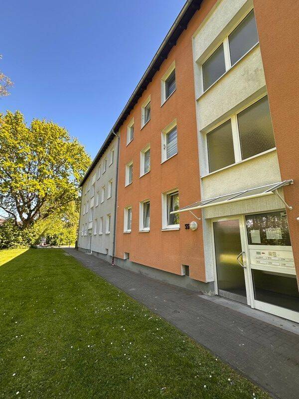 Einziehen und wohlfühlen – attraktive 3-Raum-Wohnung, 45327 Essen (Katernberg Stoppenberg)