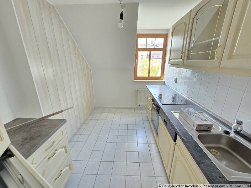Top 2-Raum-Wohnung mit Einbauküche und Lift – Eigennutz oder zum Vermieten, 9130 Chemnitz (Hilbersdorf Sonnenberg Yorckgebiet Zentrum)