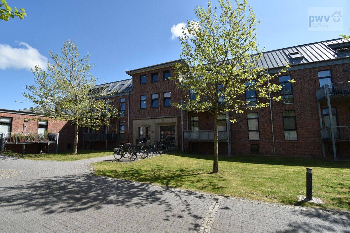 Großzügige Dachgeschosswohnung mit Loggia in Emden – Kasernengelände, 26721 Emden (Barenburg Conrebbersweg Früchteburg Harsweg Stadtzentrum)