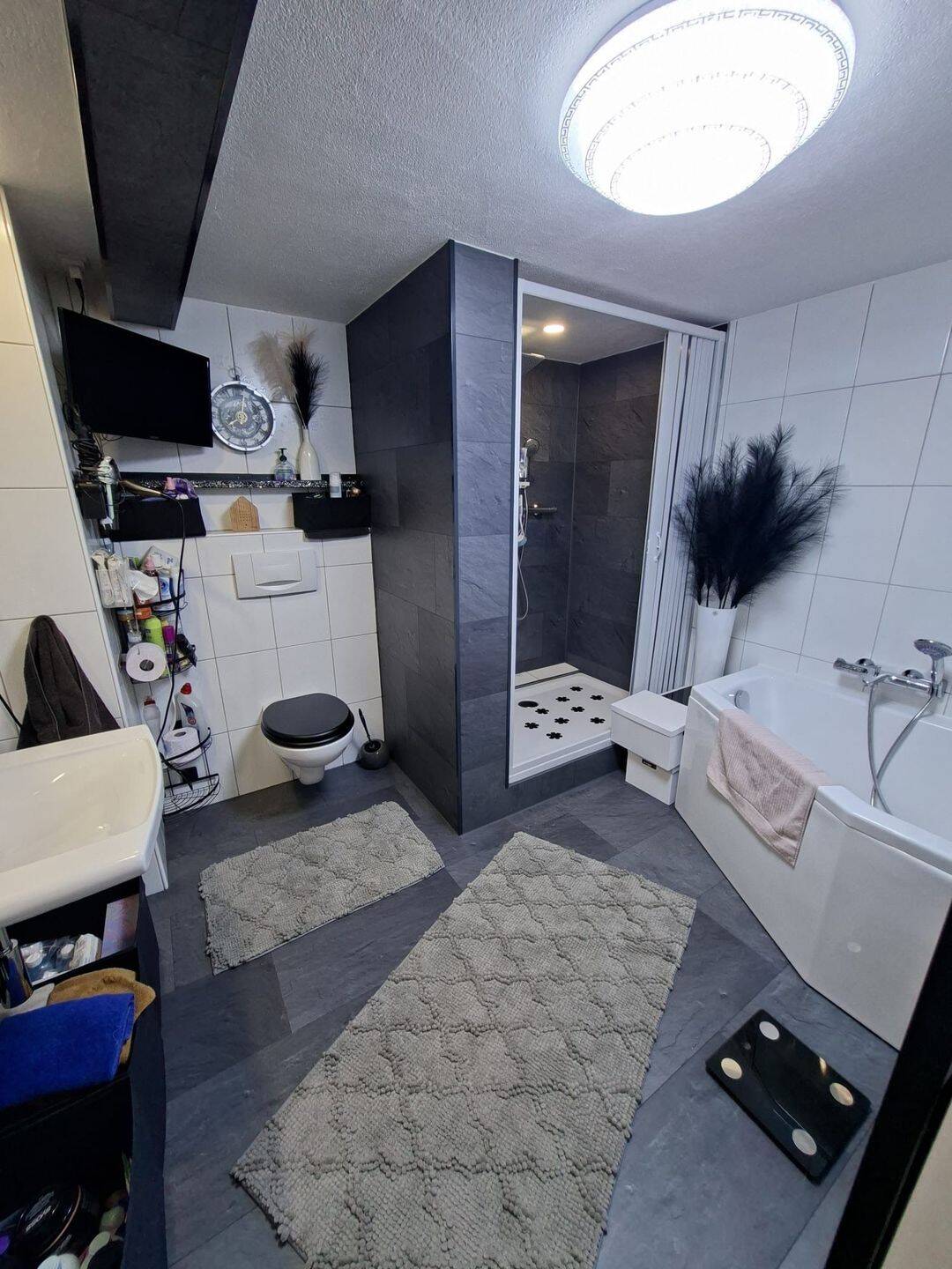 Altbau Wohnung in Wiesbaden – Kloppenheim, 5 Zimmer, 65207 Wiesbaden