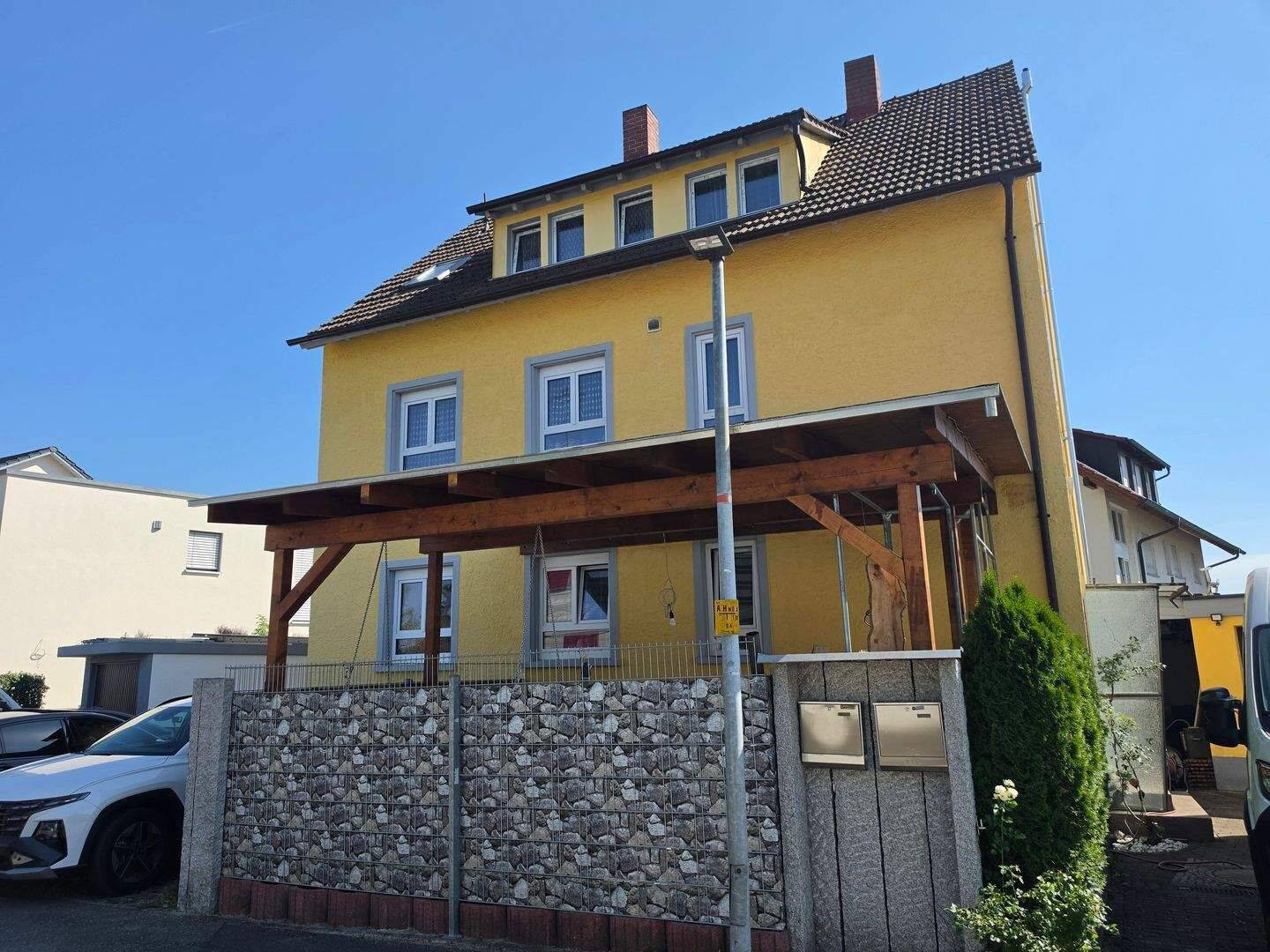 2-3 Familienhaus in Rielasingen, 78239 Rielasingen-Worblingen