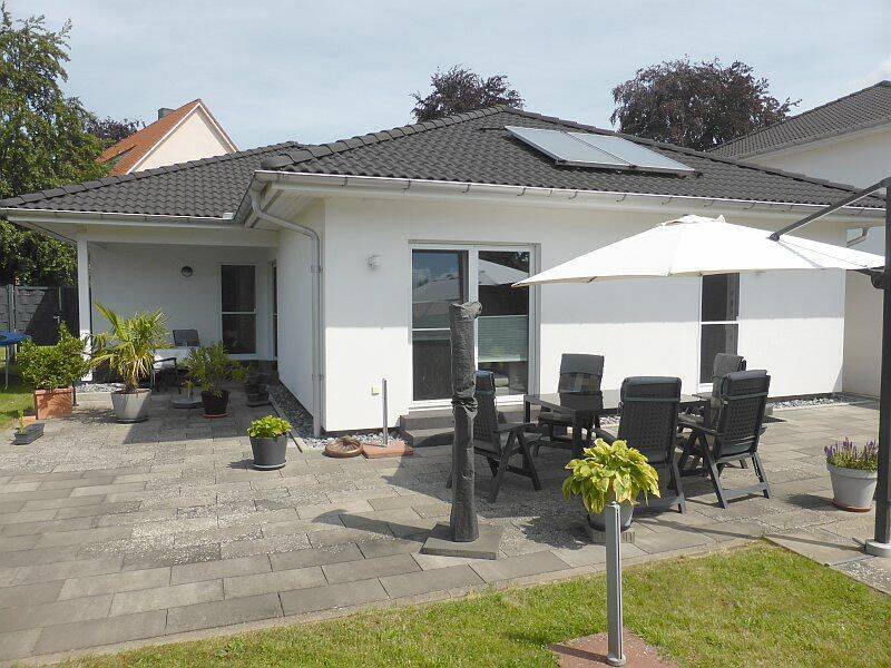Neuwertiger Winkelbungalow in Minden – Leteln, 32423 Minden