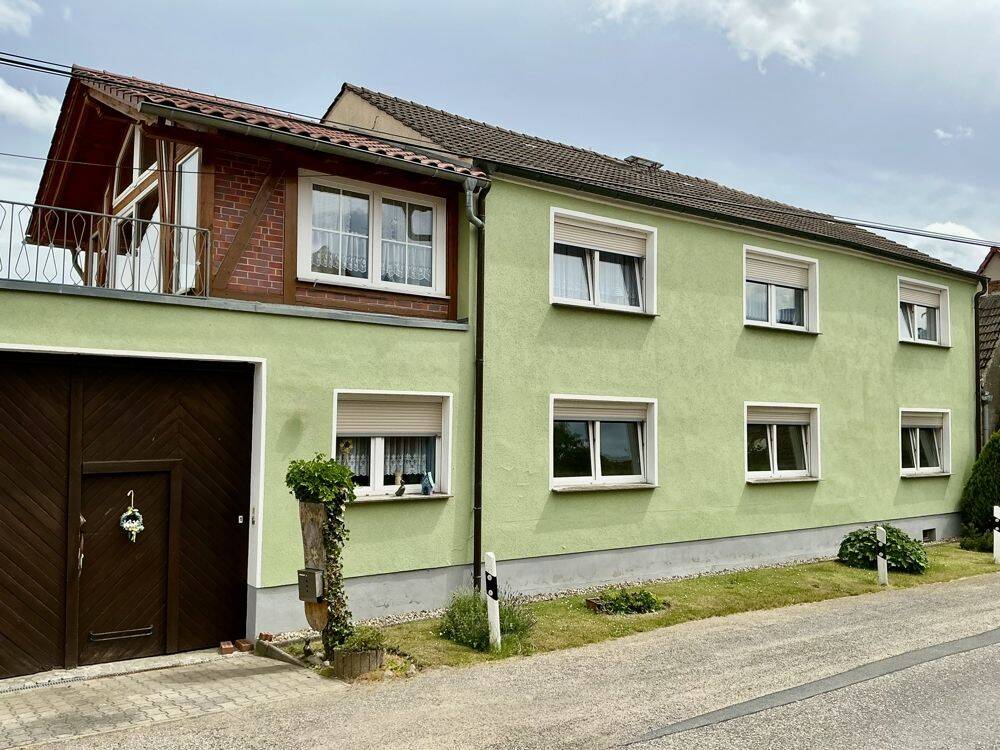 gepflegter Vierseithof für große Familien in Stechau, 4936 Fichtwald