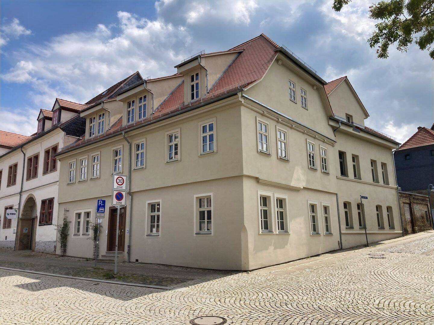 Modern Wohnen mit Stil !, 6526 Sangerhausen