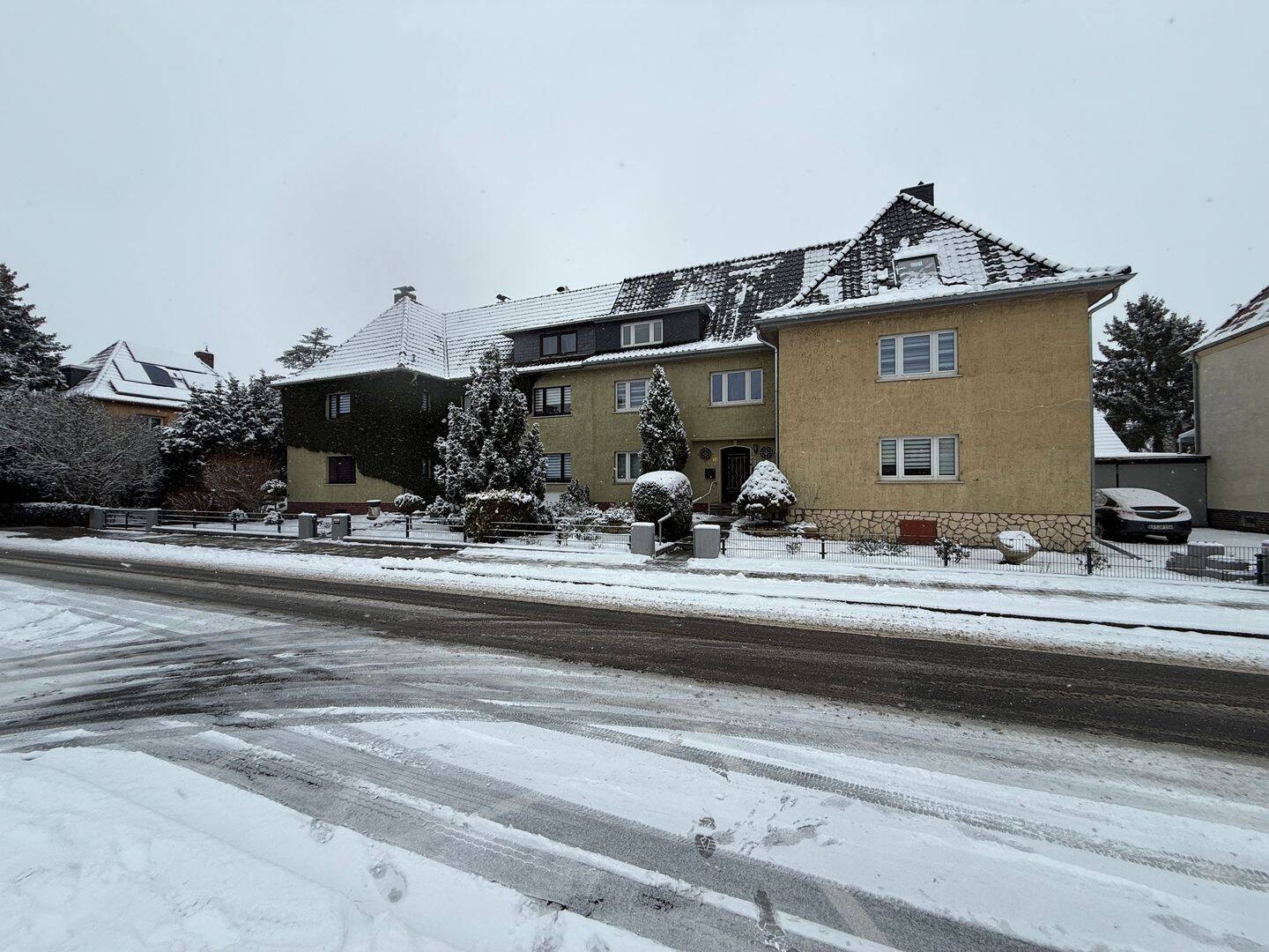 Voll renovierte Dachgeschoss Wohnung, 99610 Sömmerda