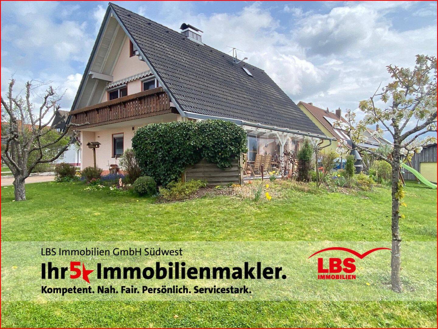 Großzügiges Wohnen in schöner Lage auf großem Grundstück, 79848 Bonndorf im Schwarzwald