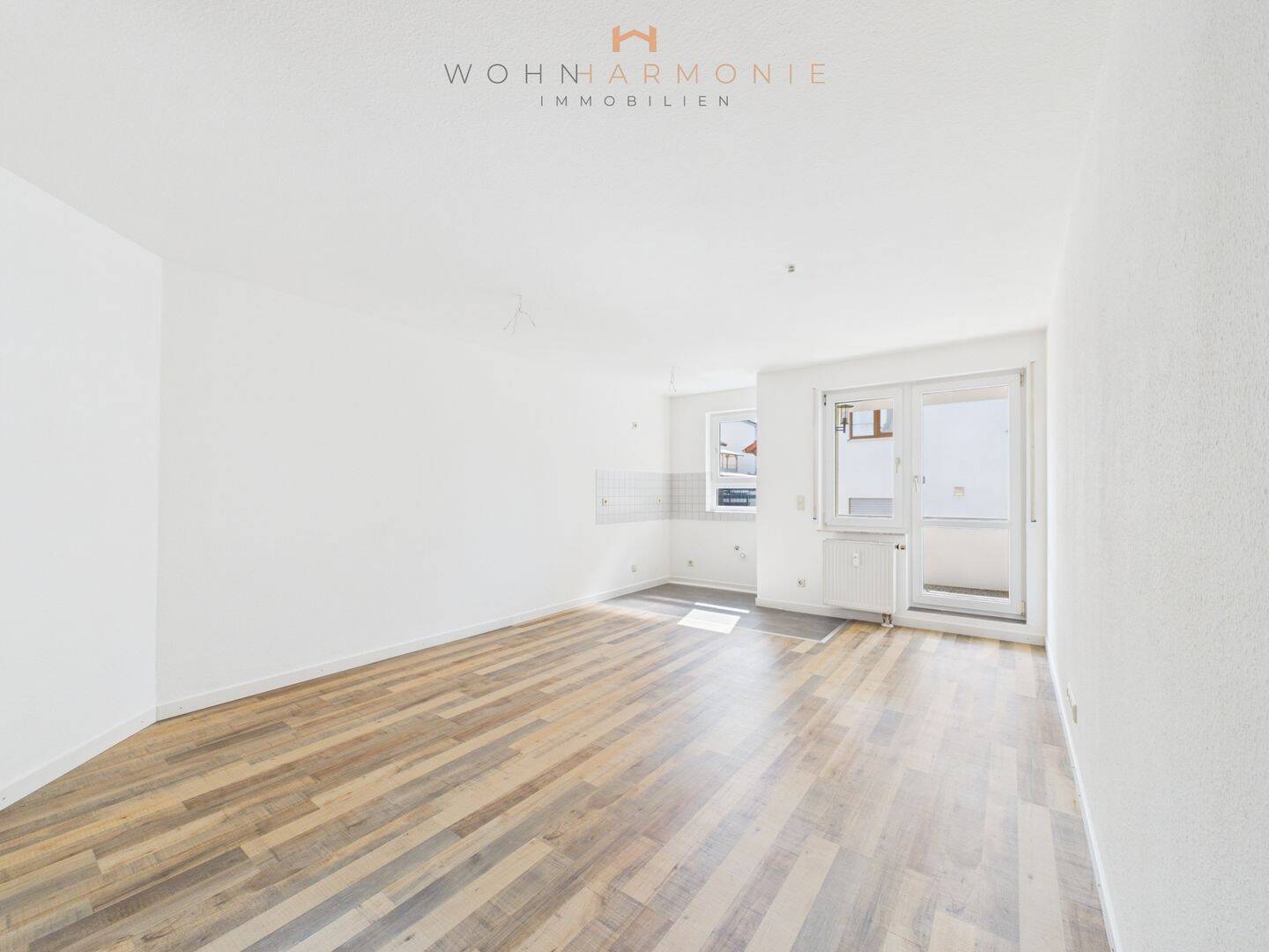 bezugsfreie 1-Z. Wohnung in Niefern mit Balkon, 75223 Niefern-Öschelbronn