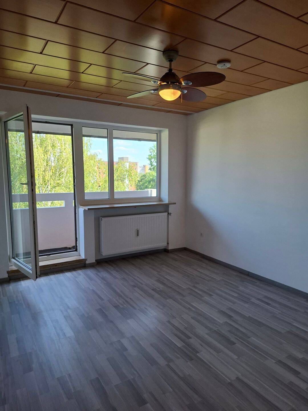 attraktive 3-Zi-Wohnung von privat, 90471 Nürnberg (Dutzendteich Langwasser Neuselsbrunn Stadion Zollhaus)