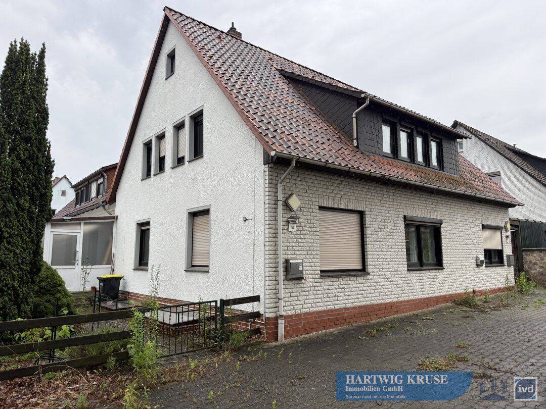 Dreifamilienhaus mit Doppelgarage und Carport in Walsrode OT Benefeld, 29699 Walsrode (Bomlitz)
