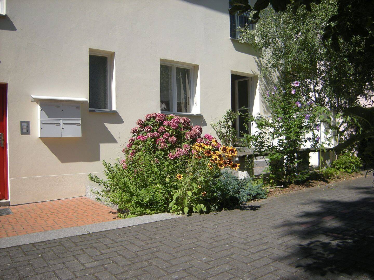 Wunderschöne Naturlage in Lichterfelde am Bäkepark – 2 Zi. ETW mit Wohnküche , Terrasse, Stellplatz, Gartenhaus (provisionsfrei), 12203 Berlin (Steglitz-Zehlendorf Lichterfelde)