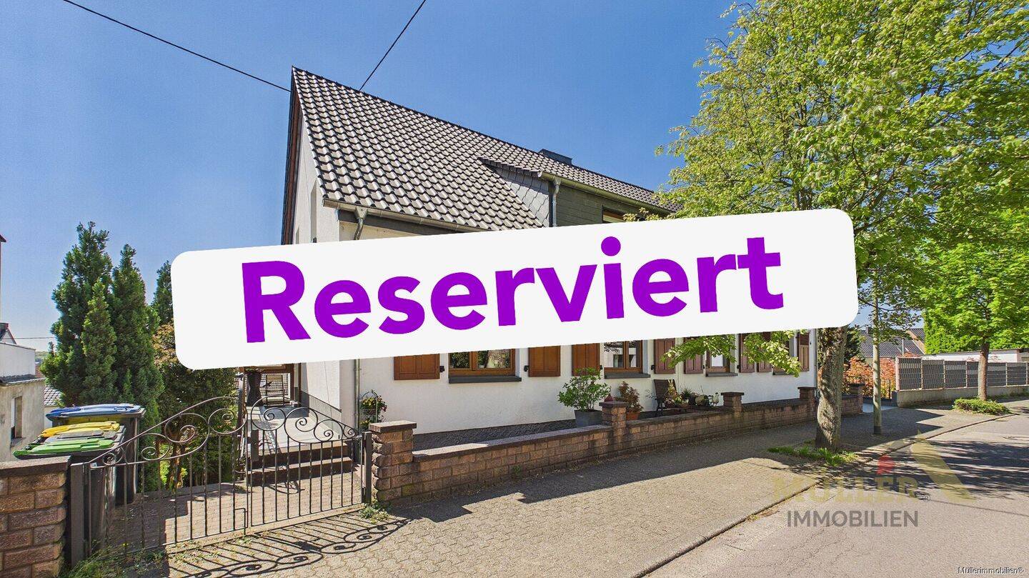 Doppelhaushälfte mit ausreichend Platz zum Wohnen, Leben und Arbeiten auf 4 Etagen, 66359 Bous