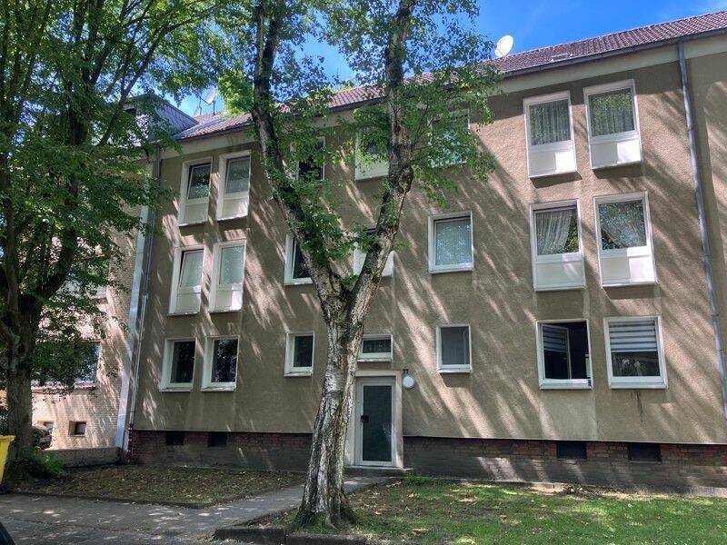 Wer will mich!? Günstig geschnittene 2-Zimmer-Wohnung, 45899 Gelsenkirchen (Beckhausen Heßler Horst)
