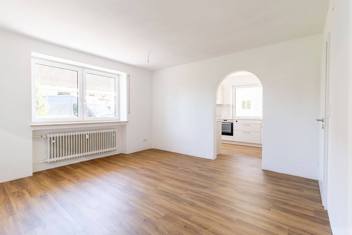 4 ZKB – Komplett renovierte Erdgeschosswohnung, 85253 Erdweg