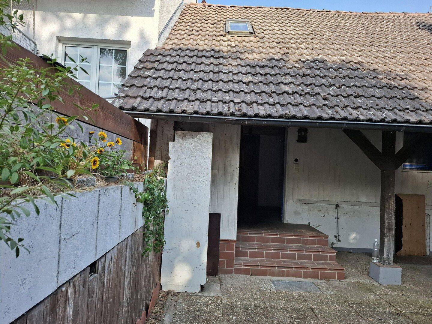 Charmantes Häuschen mit Potenzial in Reinheim-Zeilhard, 64354 Reinheim