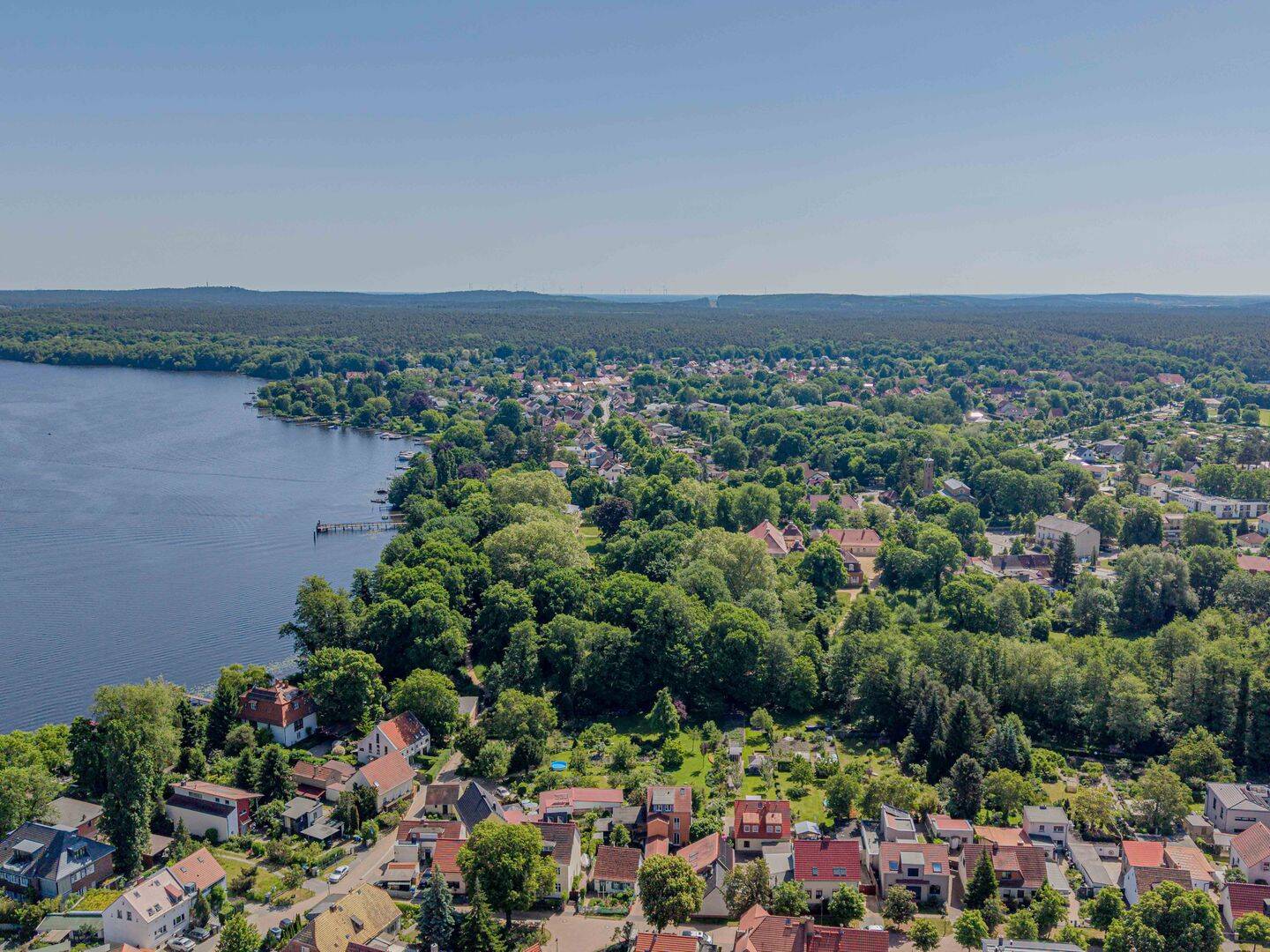 Traumhafte Immobilie im idyllischen Caputh! Einfamilienhaus mit Büro-/Gästehaus in Seenähe!, 14548 Schwielowsee