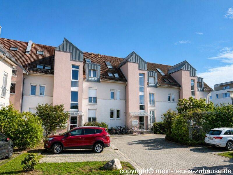 Gepflegte 3-Zimmer-Dachgeschosswohnung zur Eigennutzung oder Vermietung!, 3044 Cottbus (Mitte Saspow Schmellwitz Sielow Ströbitz)