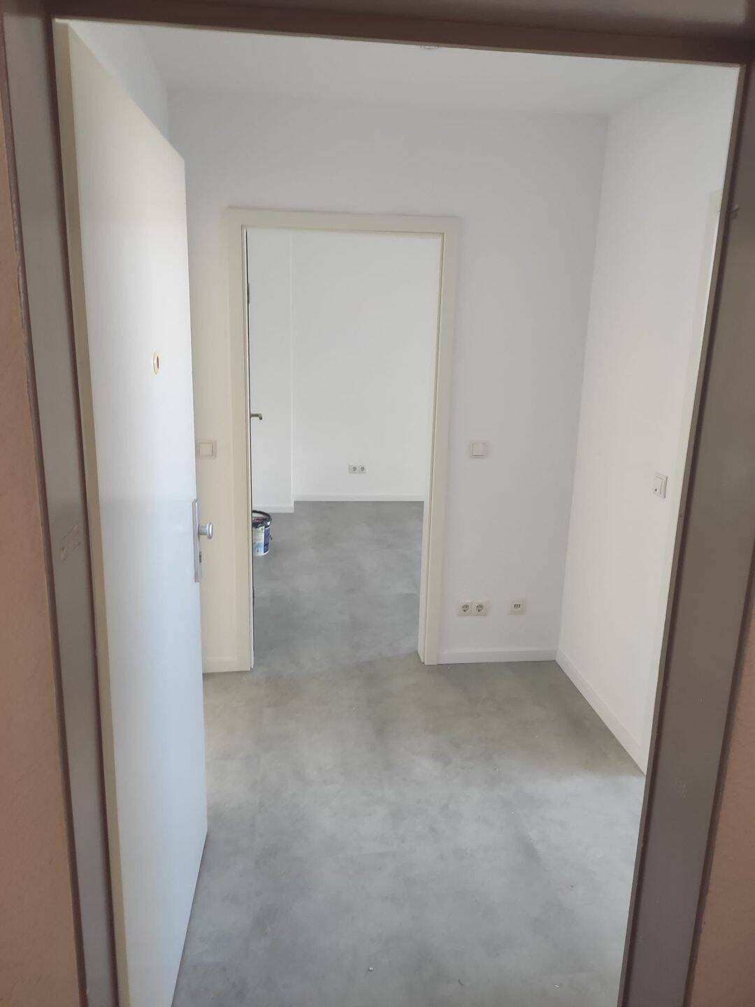 2 ZKBB Wohnung neu renoviert ab 1.8.26 zu vermieten in LU-Süd, 67061 Ludwigshafen am Rhein (Mitte Süd)
