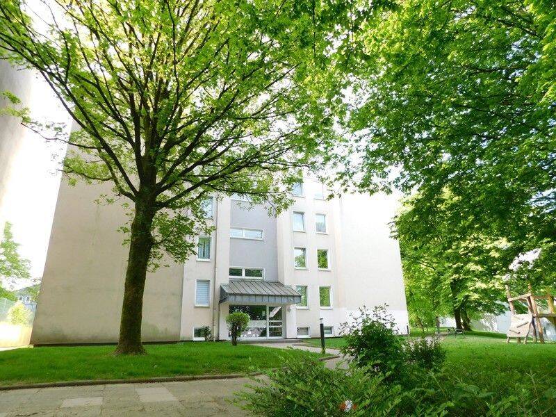 2-Zi.-Whg. mit neuem Boden und sonniger Loggia in Vohwinkel, 42329 Wuppertal (Vohwinkel)