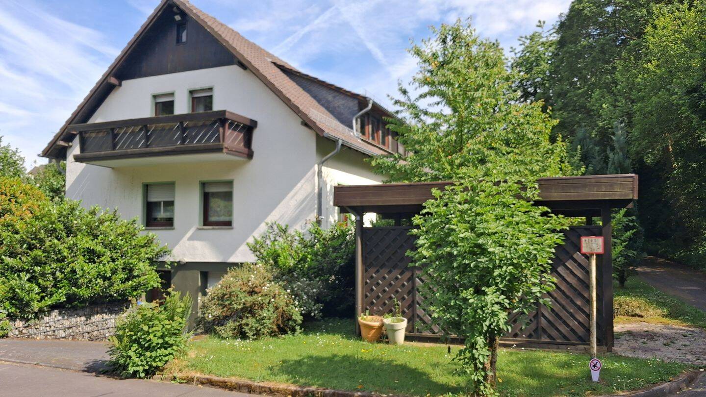 Schönes ehemaliges Forsthaus in Steimel im Westerwald, 57614 Steimel