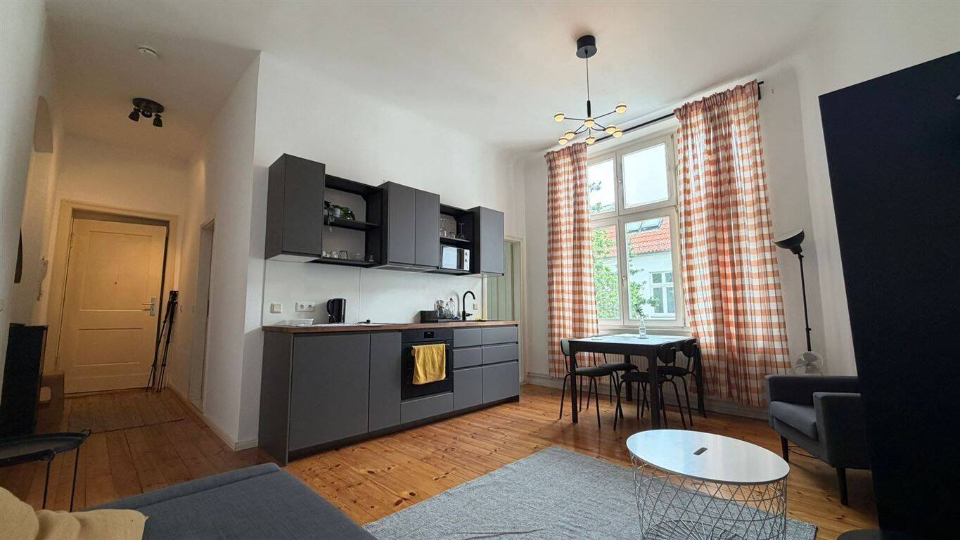 COSY APARTMENT WITH NEW FURNITURE IN CALM PLACE IN PRENZLAUER BERG, 10407 Berlin (Pankow Kleingartenanlage Grönland Kleingartenanlage Neues Heim Kleingartenanlage Volkspark Prenzlauer Berg Prenzlauer Berg)