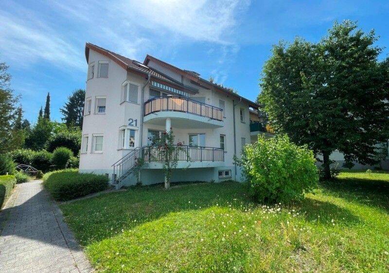 3-Zimmer-Wohnung, nahe Zentrum, Weinberg und Wald, 79379 Müllheim