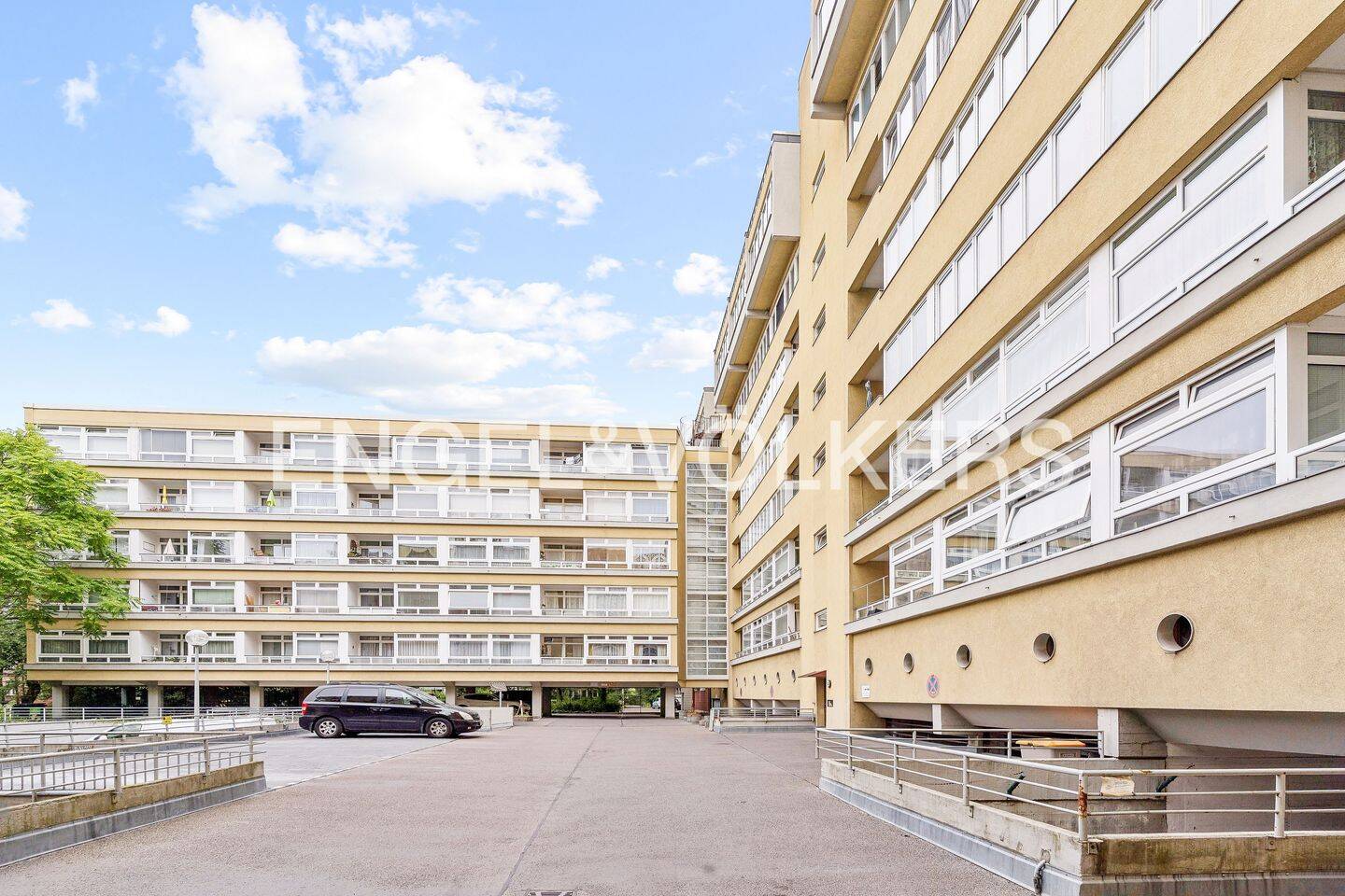 Vermietete 2,5 Zimmer Wohnung am Schloss Charlottenburg mit Potential, 14059 Berlin (Charlottenburg-Wilmersdorf Charlottenburg Westend)
