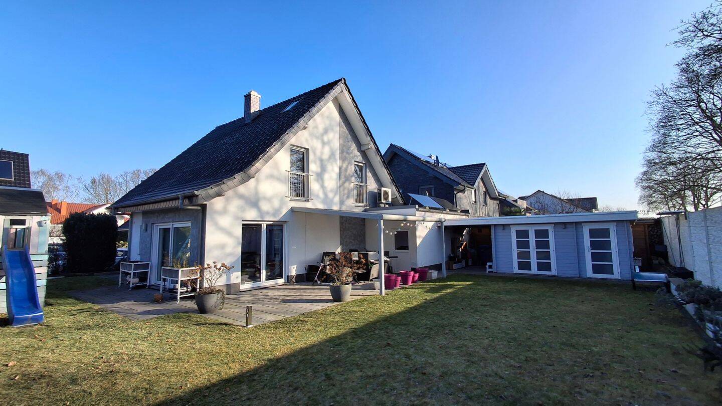 Energieeffizientes Einfamilienhaus mit Südgarten, Wärmepumpe und großem Nutzflächenplus in Lotte-Büren, 49504 Lotte