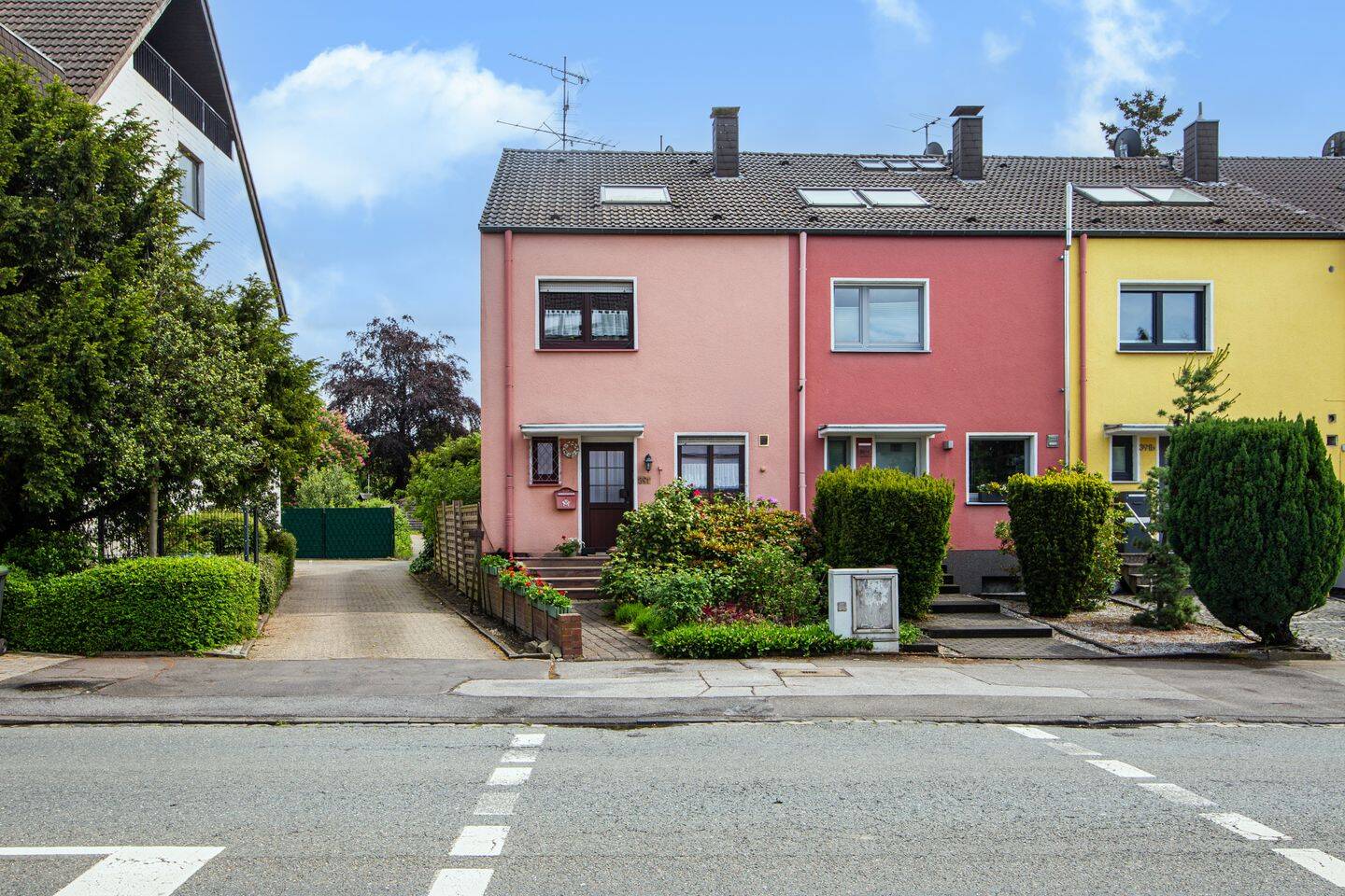 Reihenendhaus ca. 153 m² mit Garage und Garten in Mülheim – Selbeck, 45481 Mülheim an der Ruhr (Broich Saarn Saarn/Mintard Saarn/Selbeck)