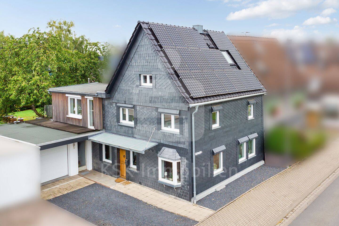 Gruppenhaus in Leichlingen – moderner Wohnkomfort auf großzügigem und ruhigem Grundstück, 42799 Leichlingen (Rhld.)
