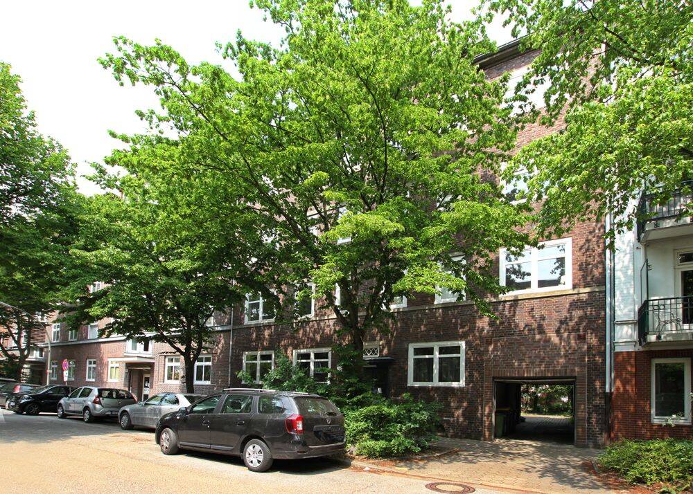 ZINSHAUS MIT 10 WE IN GRÜNER LAGE VON HAMBURG-WANDSBEK, 22041 Hamburg (Wandsbek Marienthal Tonndorf)