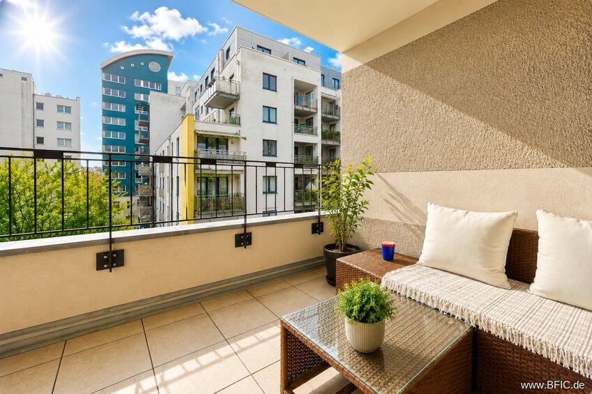 3-Zi.-Neubau-Wohnung mit 2 Bädern, Balkon, ruhige Innenhoflage, Bestlage Mitte, 10179 Berlin (Mitte)