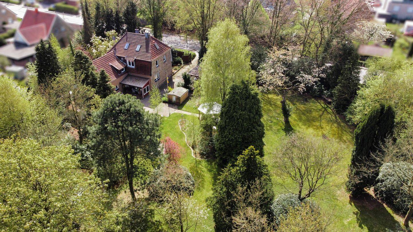 Potenzial & individuelle Möglichkeiten! Einfamilienhaus mit großem Grundstücksareal in Ibbenbüren, 49477 Ibbenbüren