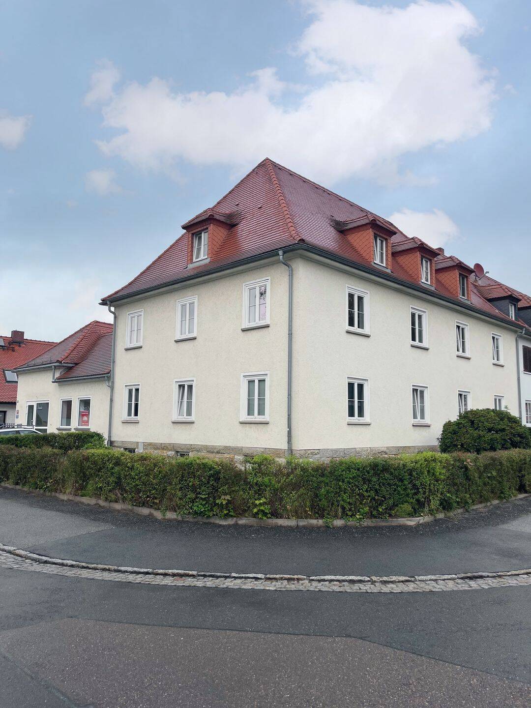 Investoren aufgepasst … ! Bereits aufgeteilte WEG mit 6 Wohnungen & 1 Gewerbe zu verkaufen, 1796 Pirna