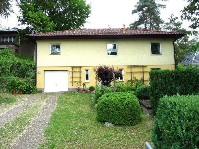 Gepflegtes Einfamilienhaus mit direktem Zugang zum Wald, 14621 Schönwalde-Glien
