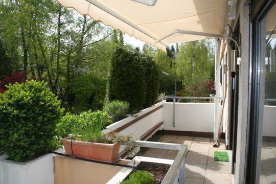 Bestlage Alt-Solln, sehr schöne, moderne und ruhige 2- Zimmerwohnung mit großem Balkon, 81479 München (Thalk. Obersendl.-Forsten-Fürstenr.-Solln)