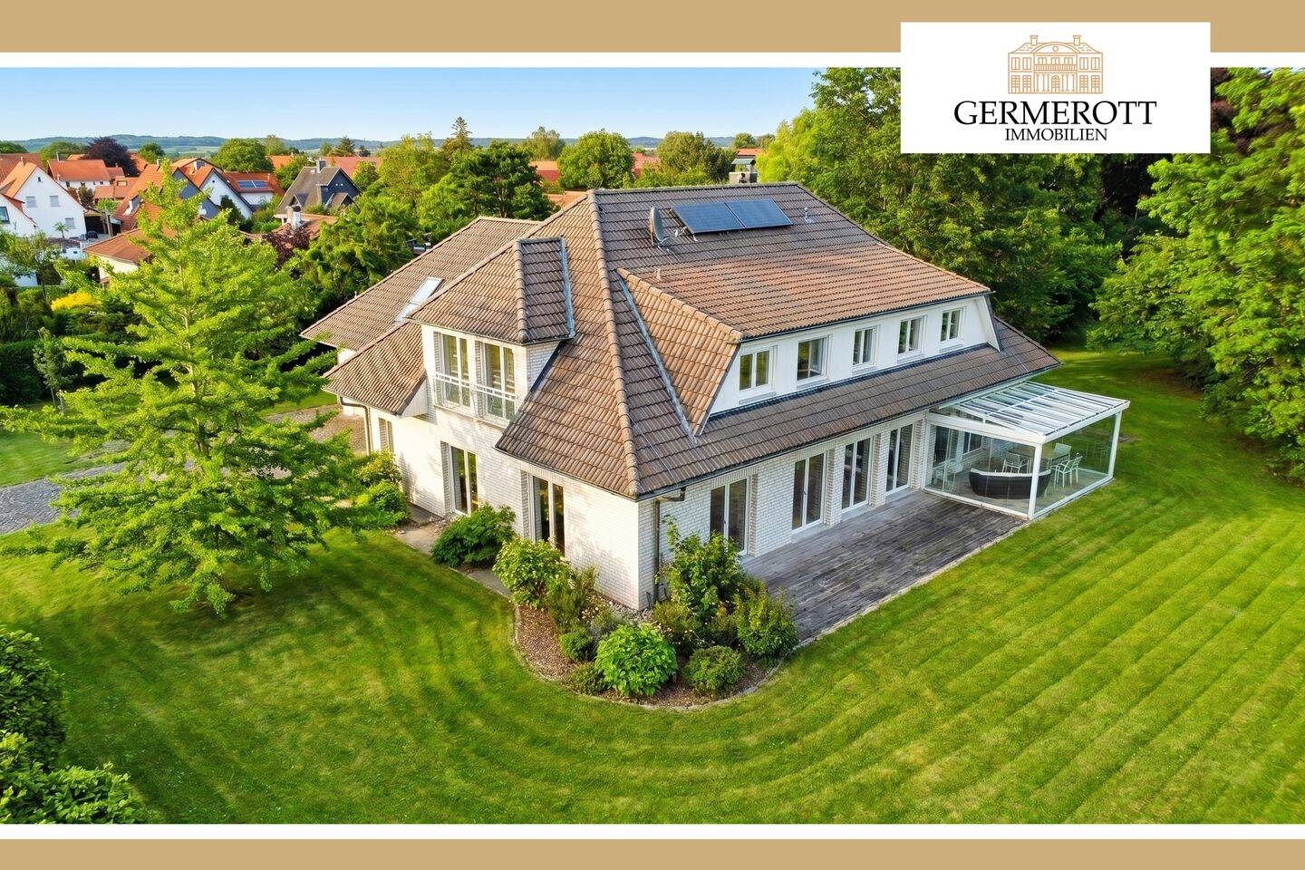 Luxus trifft Privatsphäre – Villa mit Top-Energieeffizienz im weitläufigen Parkgarten, 31036 Eime